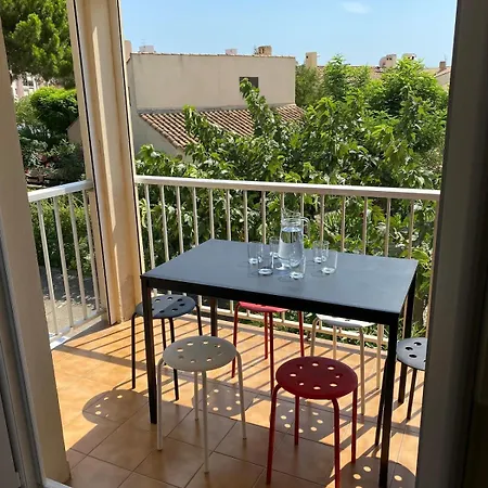 35m2 Avec Balcon Et Parking *